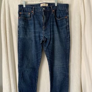 GAP 1969 dark denim jeans